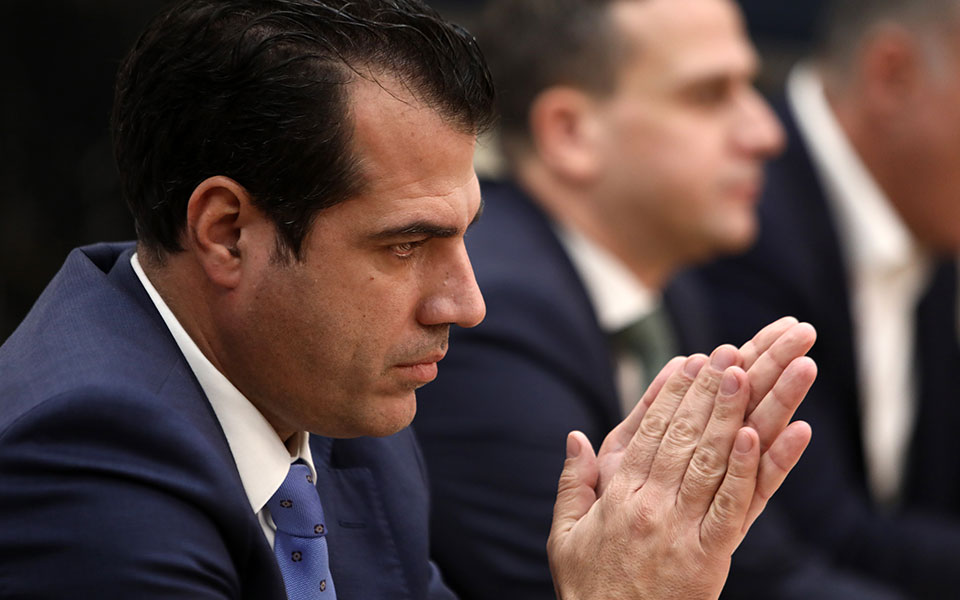 πλεύρης-ελλείψεις-μόνο-σε-συγκεκριμέ-562215166