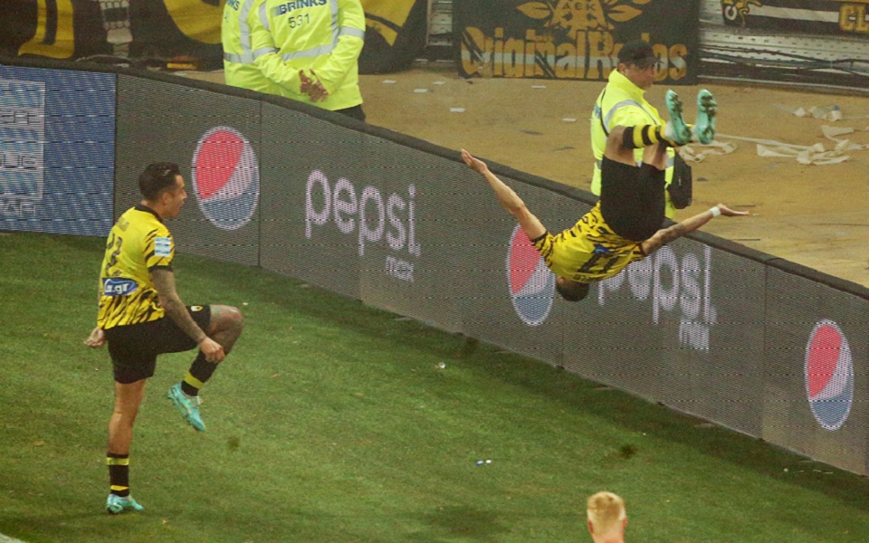 super-league-ο-πινέδα-έσπασε-το-αήττητο-του-παναθ-562218856