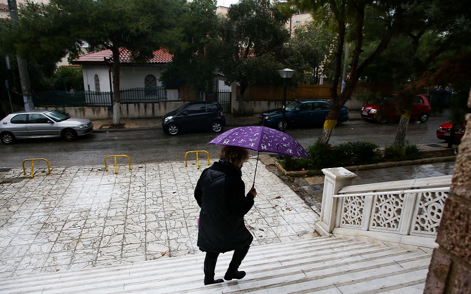 καιρός-αύριο-συννεφιά-και-καταιγίδες-562230175