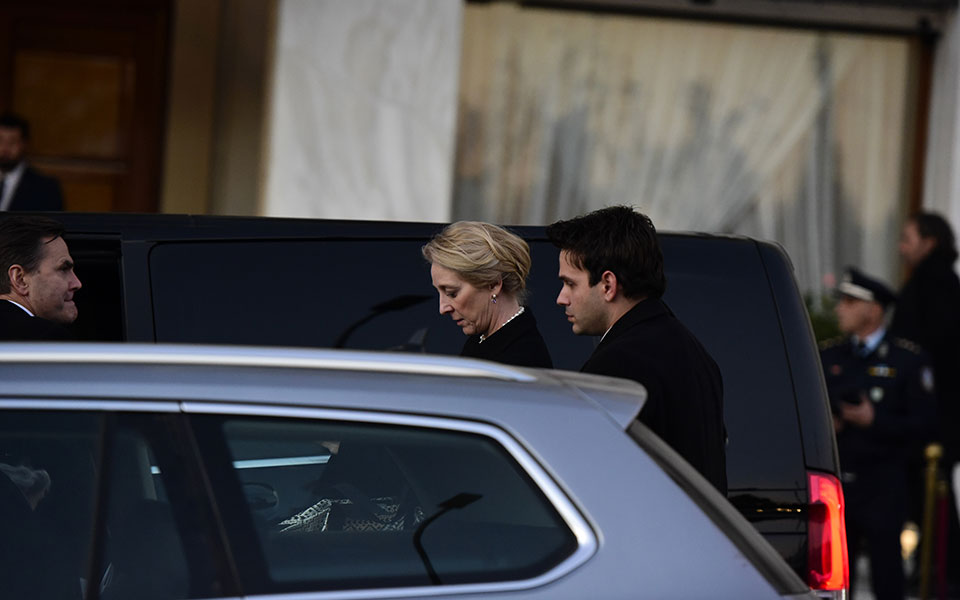 Γεύμα σε 250 άτομα παρέθεσε η οικογένεια του τέως βασιλιά Κωνσταντίνου-3