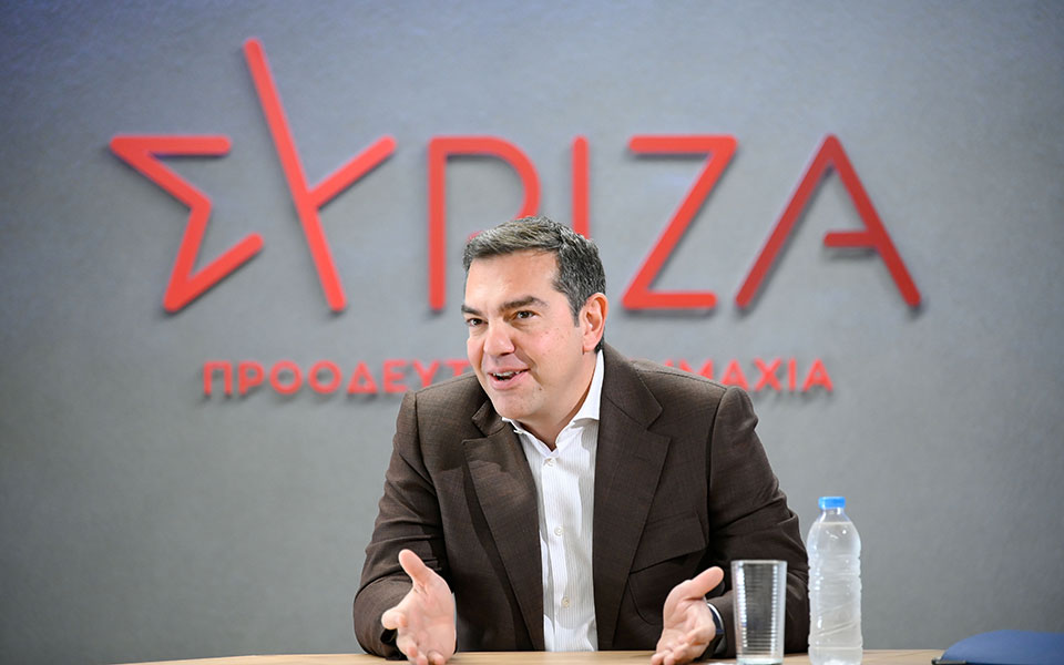 τσίπρας-από-βιοτεχνία-στο-αιγάλεω-να-μ-562238434