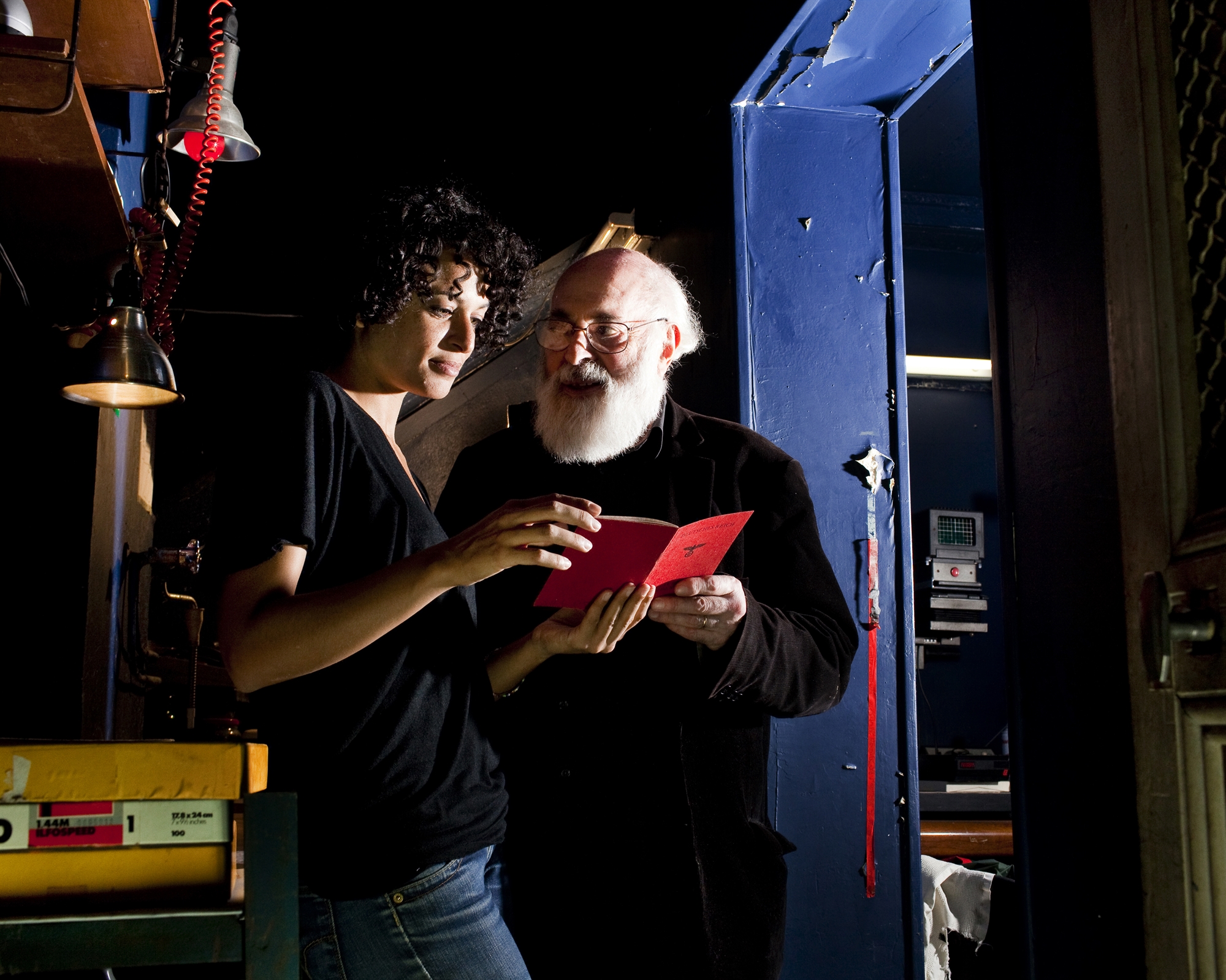 ελεύθεροι-πλαστογραφημένοι-562251013