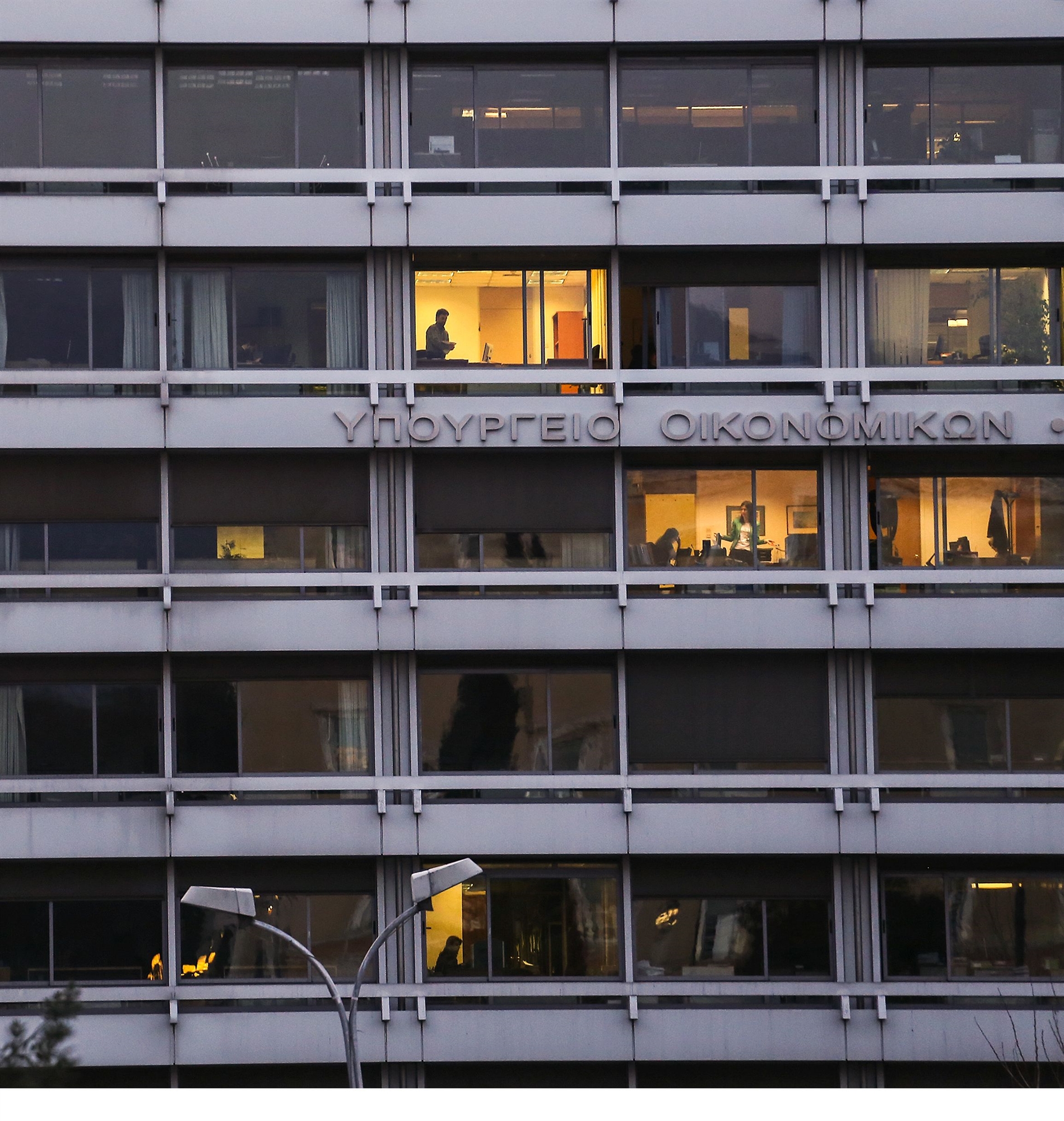 ερχονται-market-pass-και-αυξήσεις-μισθών-συντά-562211779