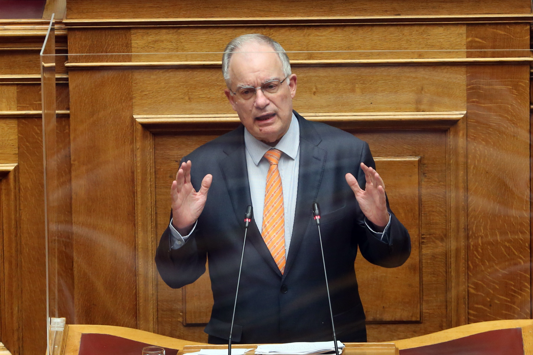 τέως-βασιλιάς-κωνσταντίνος-πώς-ελήφθ-562224019