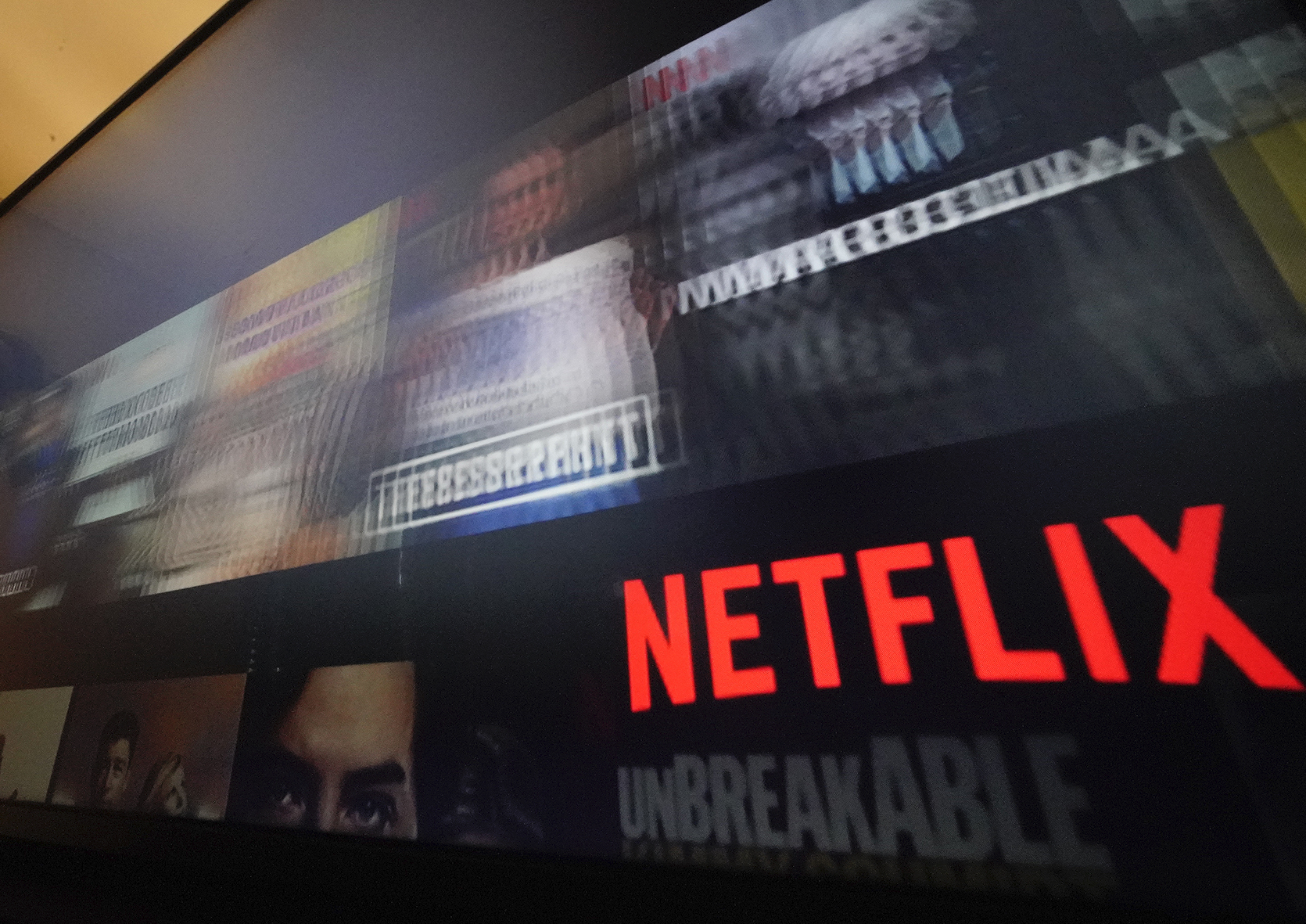 netflix-έως-απρίλιο-η-κοινή-χρήση-λογαριασμώ-562248589