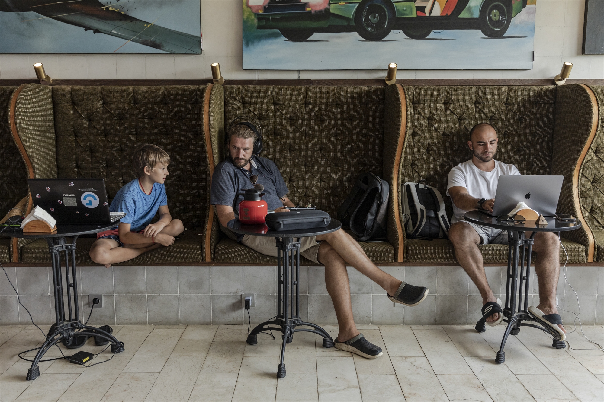 Πληθυσμοί από τις δύο εμπόλεμες πλευρές συμβιώνουν στο Μπαλί-1