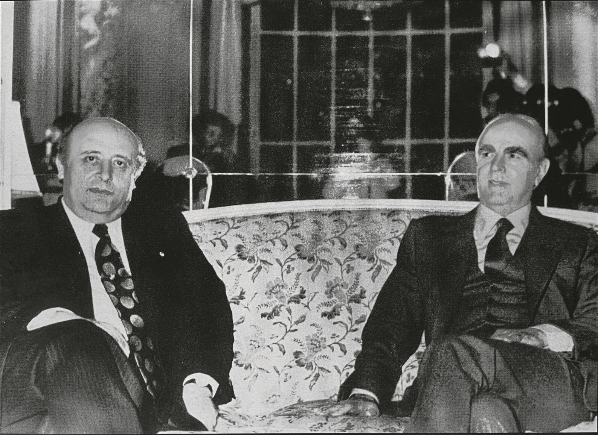 δοκιμάζοντας-τα-νερά-για-τα-12-μίλια-562228252