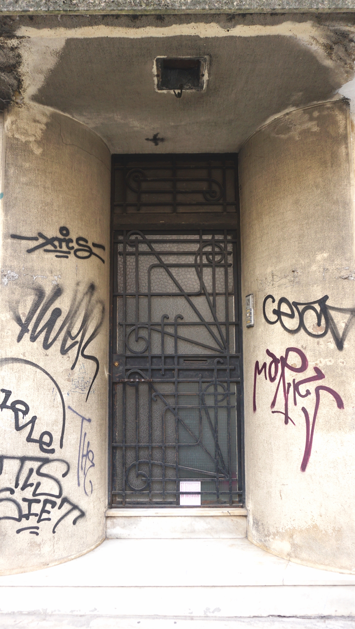 οσα-άφησε-ο-μεσοπόλεμος-μια-πόρτα-στο-κ-562240567