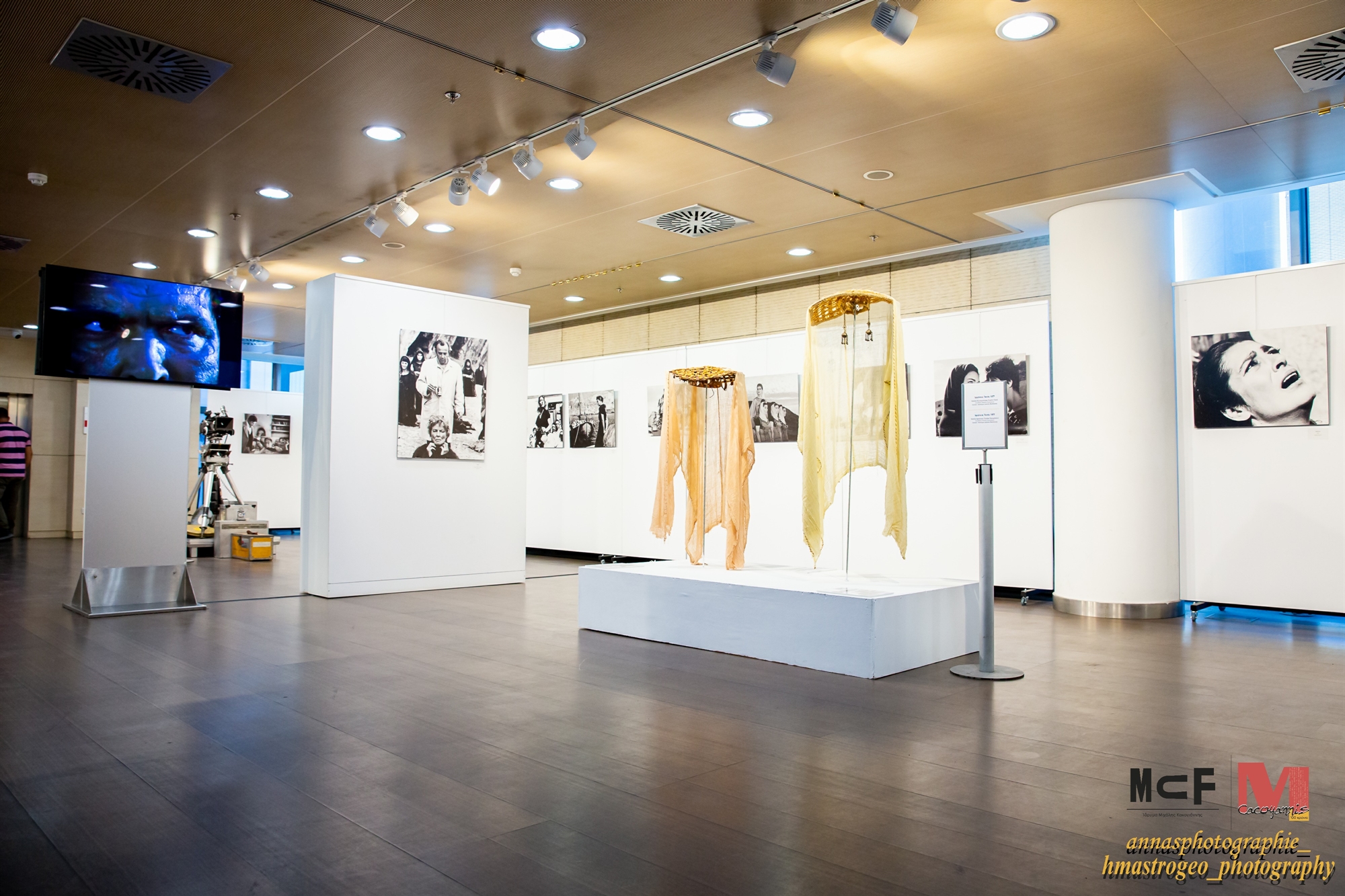 τρισδιάστατη-περιήγηση-στον-κόσμο-το-562213009