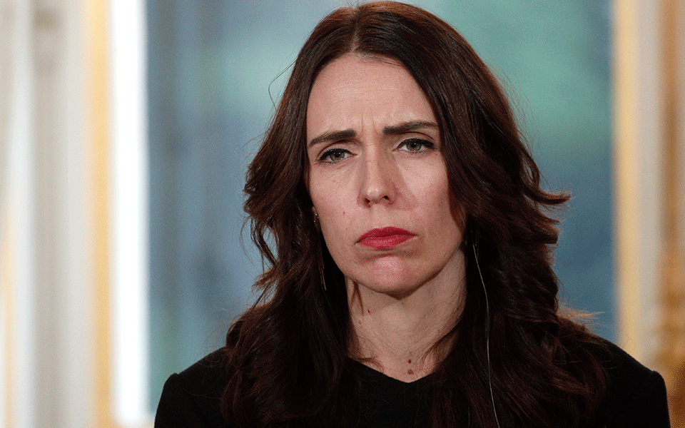 τζασίντα-αρντερν-προσβολές-και-απειλ-562238350