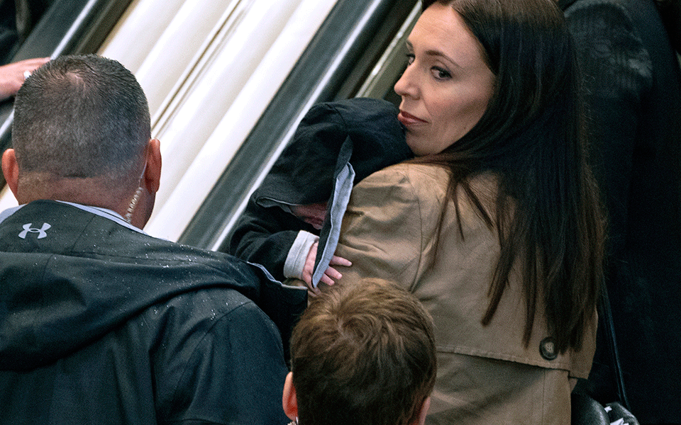 Τζασίντα Αρντερν: Προσβολές και απειλές πίσω από την παραίτησή της;-1