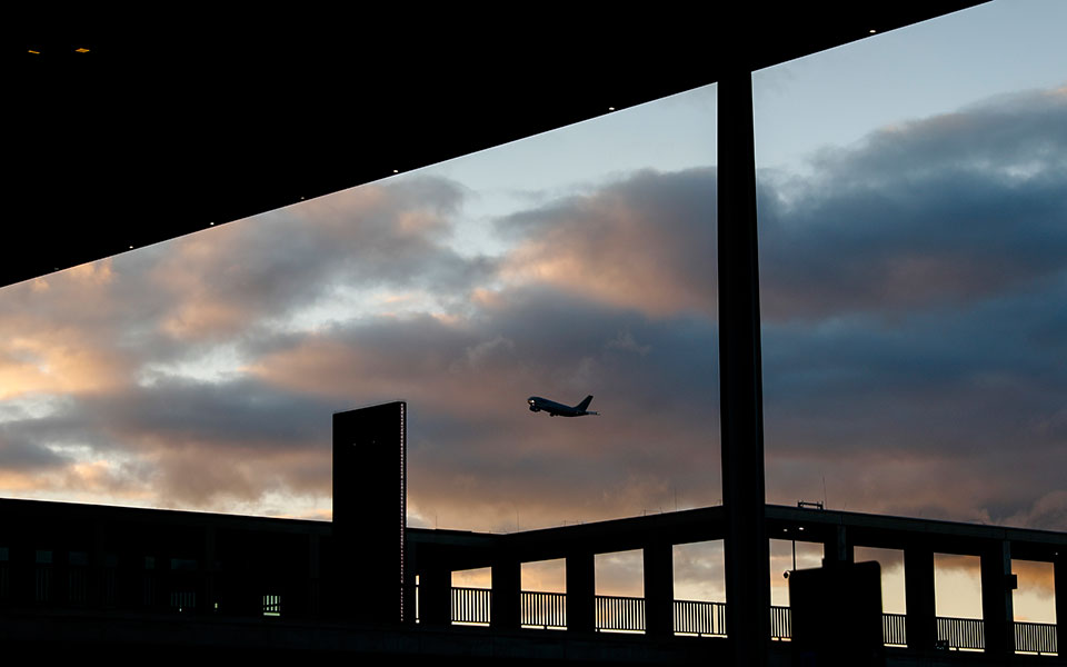 βερολίνο-μπλακ-άουτ-στις-πτήσεις-τη-562242301