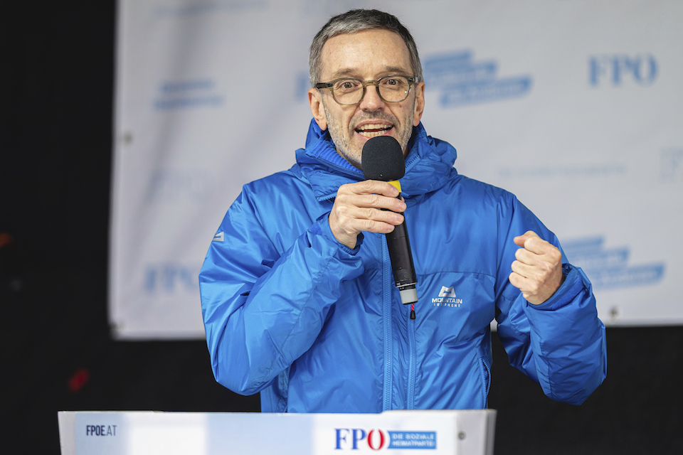 αυστρία-η-ακροδεξιά-πρώτο-κόμμα-στις-δ-562221412