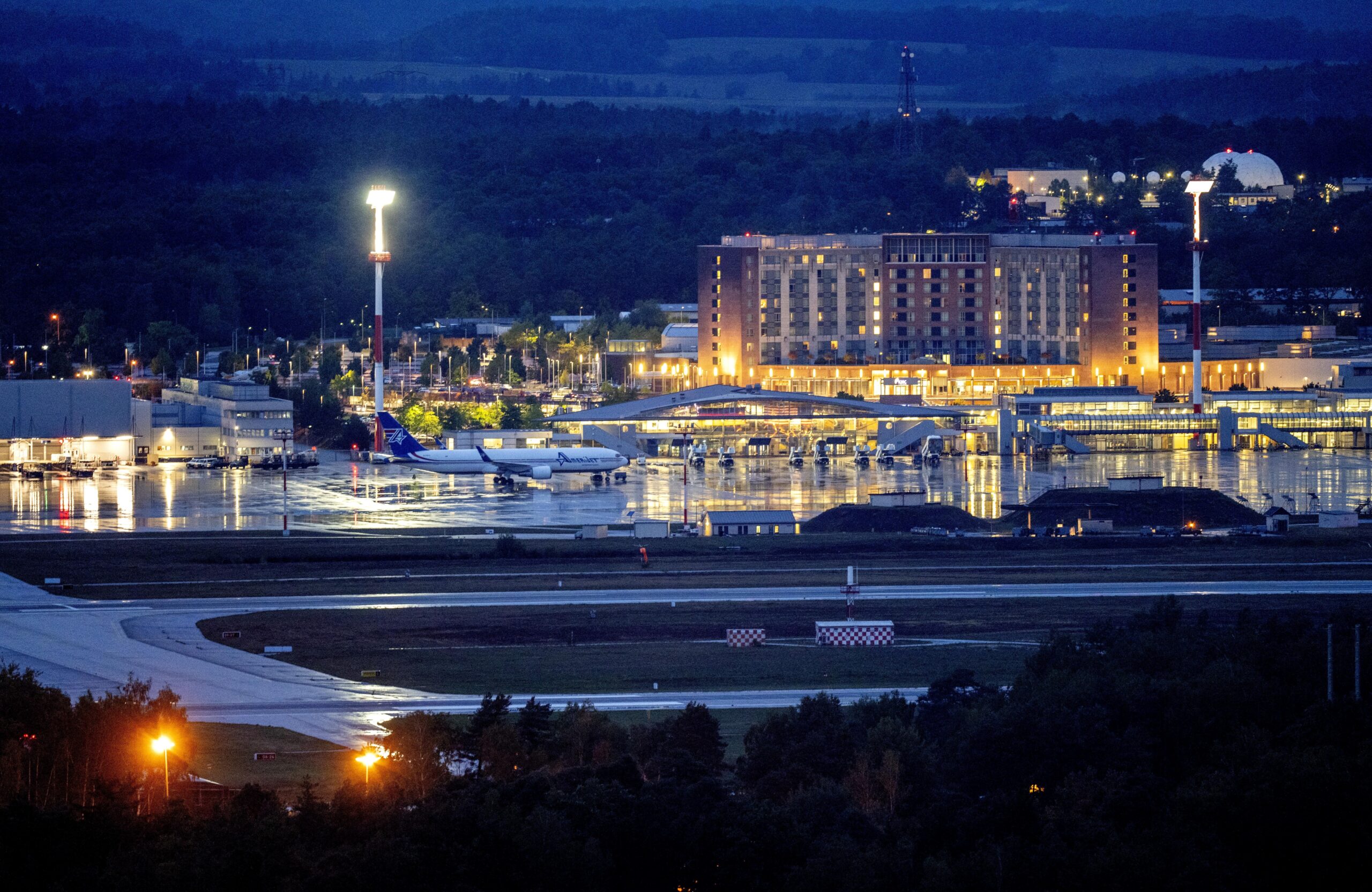 πόλεμος-στην-ουκρανία-το-νατο-παραμέν-562241272