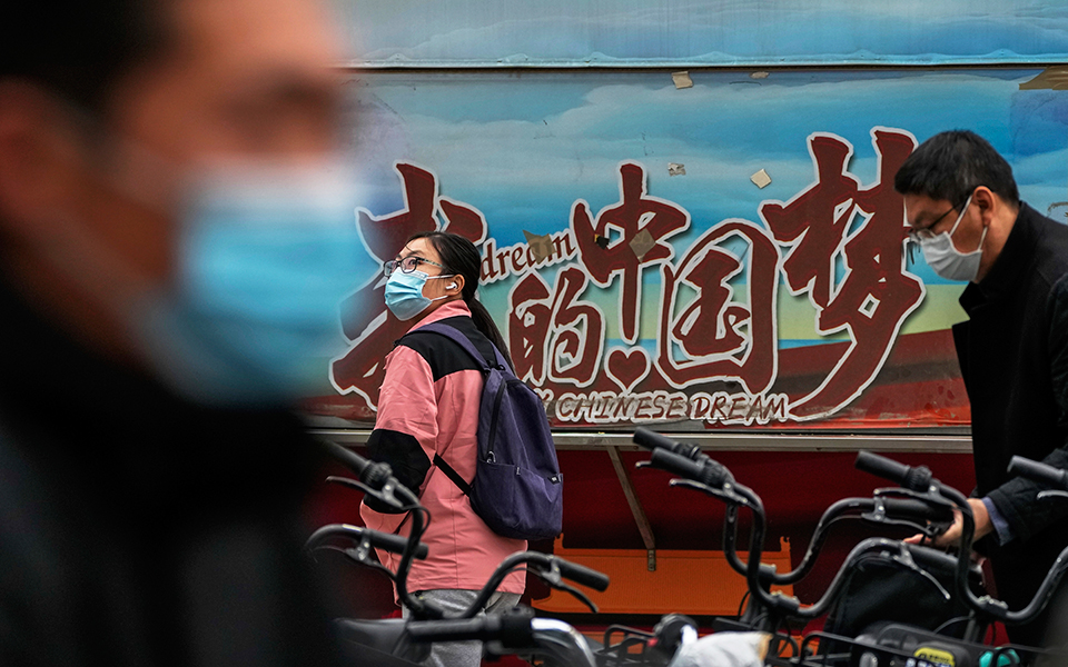 κορωνοϊός-η-ευρώπη-ανησυχεί-η-κίνα-καθ-562213396