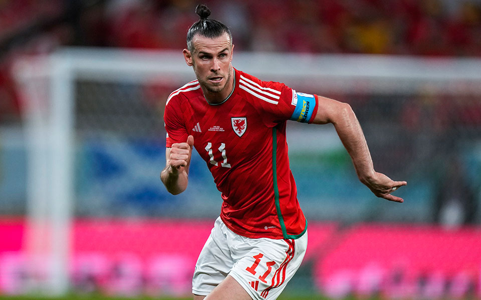 γκάρεθ-μπέιλ-αποσύρεται-από-το-ποδόσφ-562219765