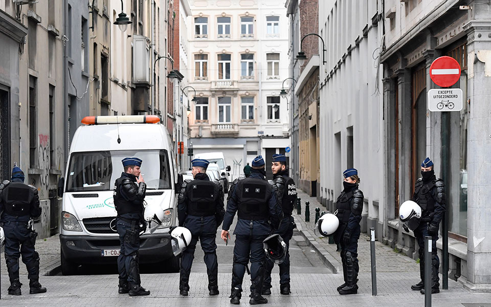 βρυξέλλες-επίθεση-με-μαχαίρι-σε-σταθ-562253959