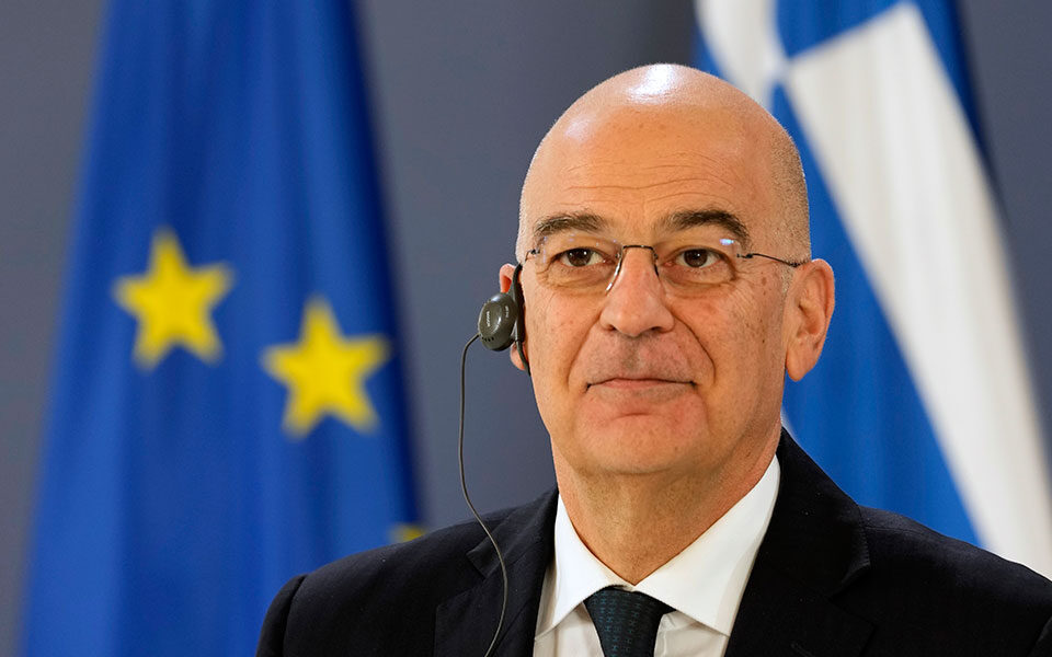 νίκος-δένδιας-μεταβαίνει-σε-βενετία-κ-562230154