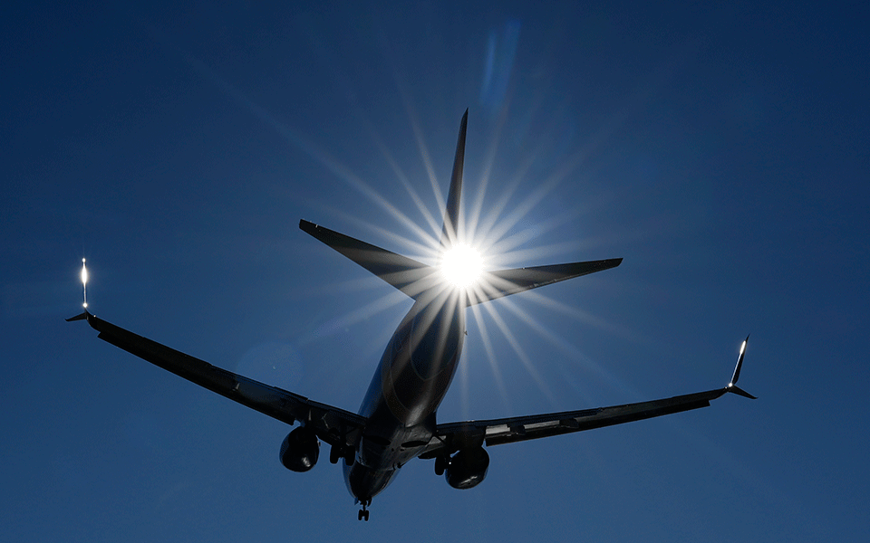 ηπα-καθηλωμένα-εκατοντάδες-αεροσκάφ-562223395