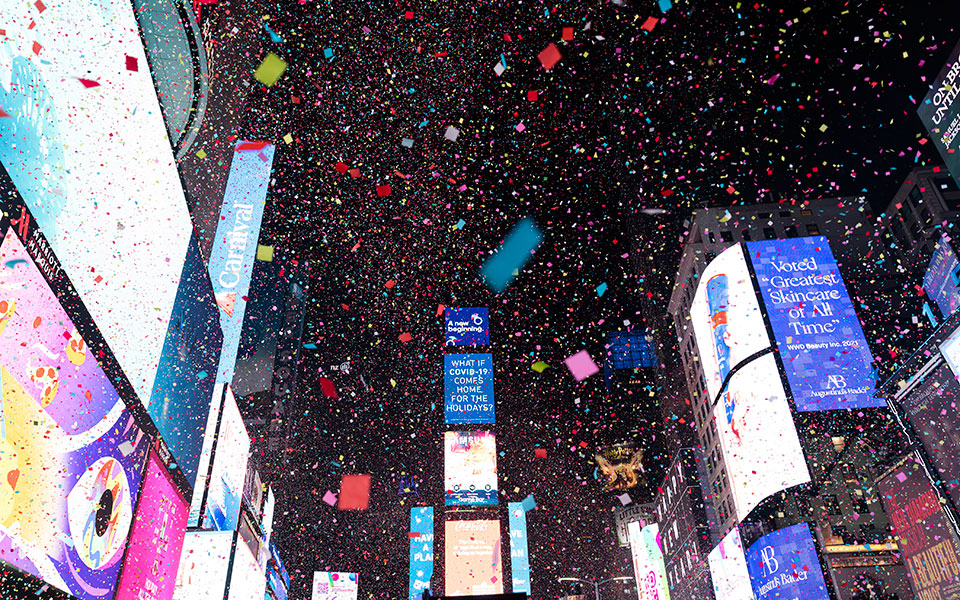 Πρωτοχρονιά 2023: Ο πλανήτης υποδέχθηκε το νέο έτος με πυροτεχνήματα και ελπίδες (εικόνες)-13