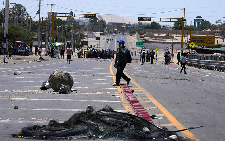 υπεξ-συστάσεις-για-τους-έλληνες-που-βρ-562223623