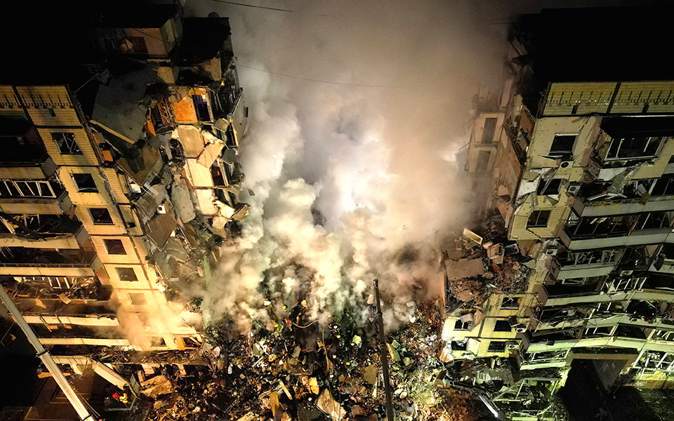 ουκρανία-στους-14-οι-νεκροί-από-το-ρωσικ-562229809