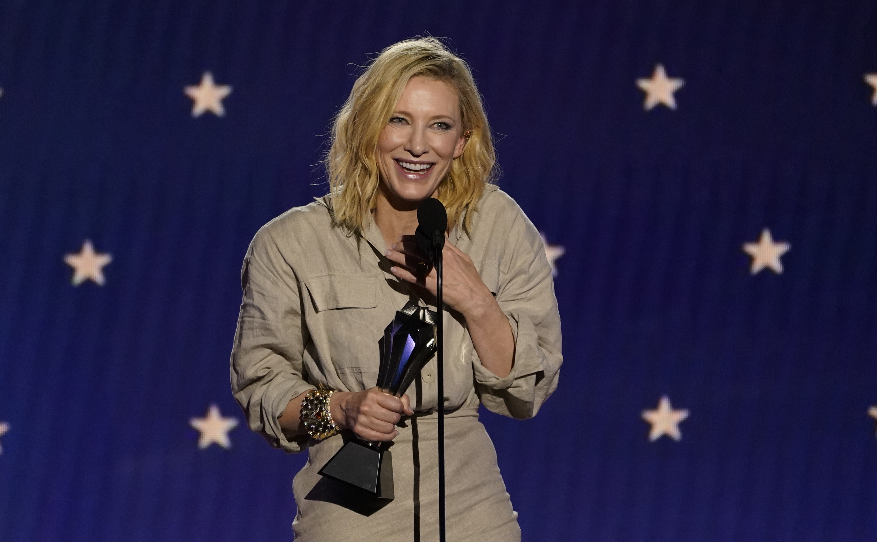 Critics Choice Awards 2023: «Τα Πάντα Όλα», «Abbott Elementary», «Better Call Saul» οι μεγάλοι νικητές-2