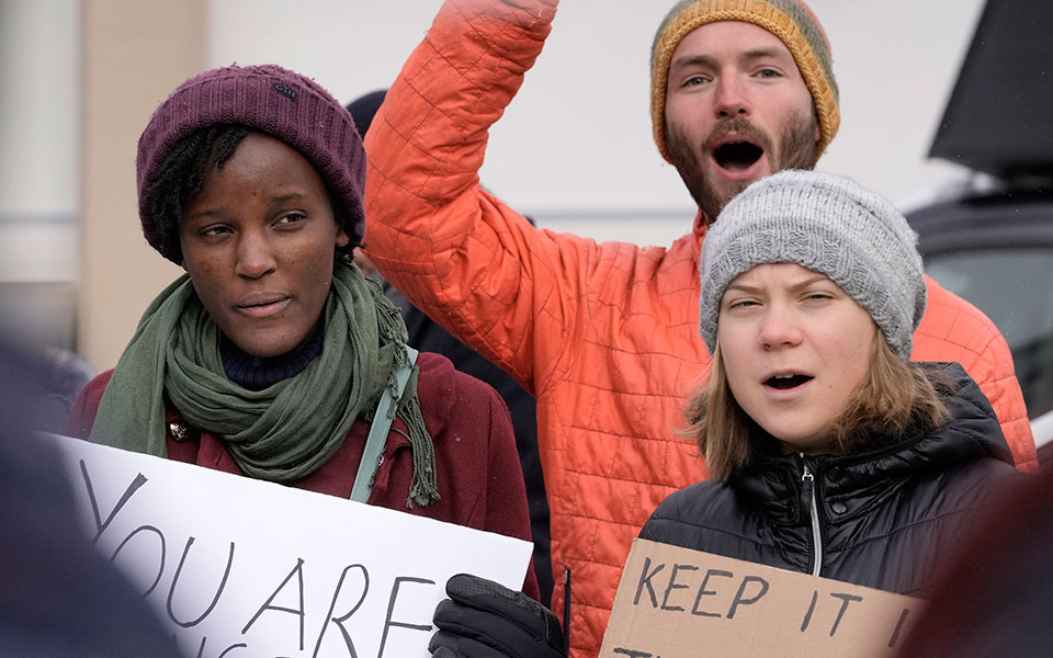γκρέτα-τούνμπεργκ-από-νταβός-κρατήστ-562238581