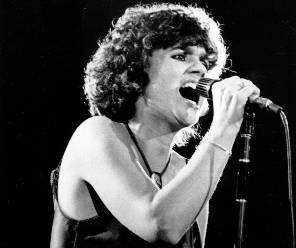 το-the-last-of-us-ακούει-λίντα-ρόνσταντ-και-το-long-562254943