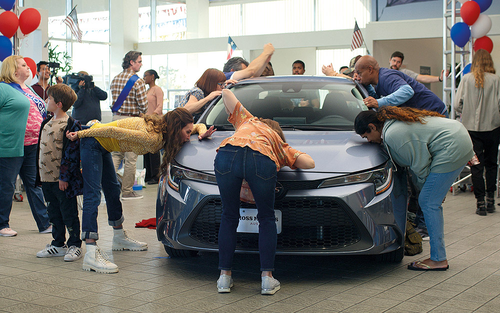 little-america-η-σειρά-που-θα-σας-κάνει-να-χαμογελά-562210984