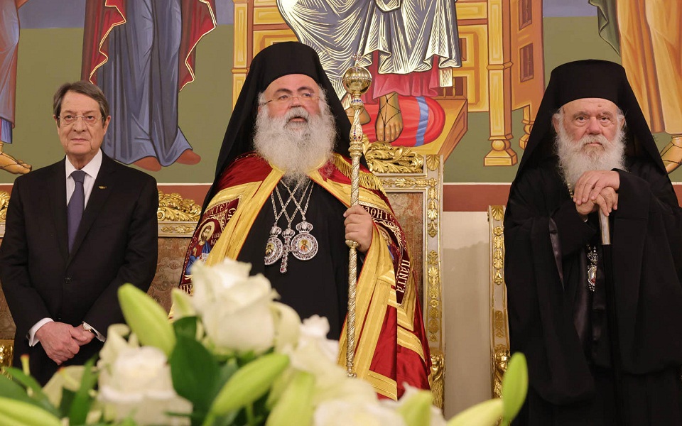 με-μεγαλοπρέπεια-η-τελετή-ενθρόνισης-562218823