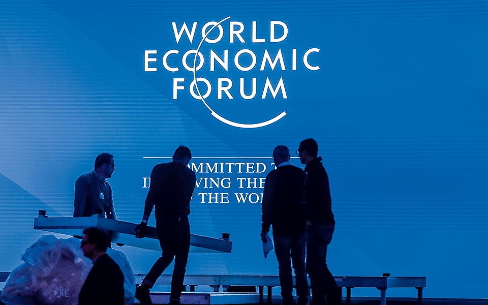 η-διεθνής-οικονομία-απέφυγε-τα-χειρότ-562243963