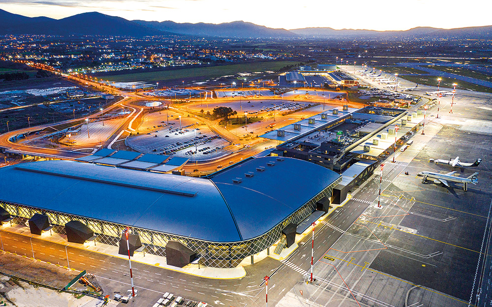 dr-stefan-schulte-το-success-story-του-ελληνικού-τουρισμού-και-562236250