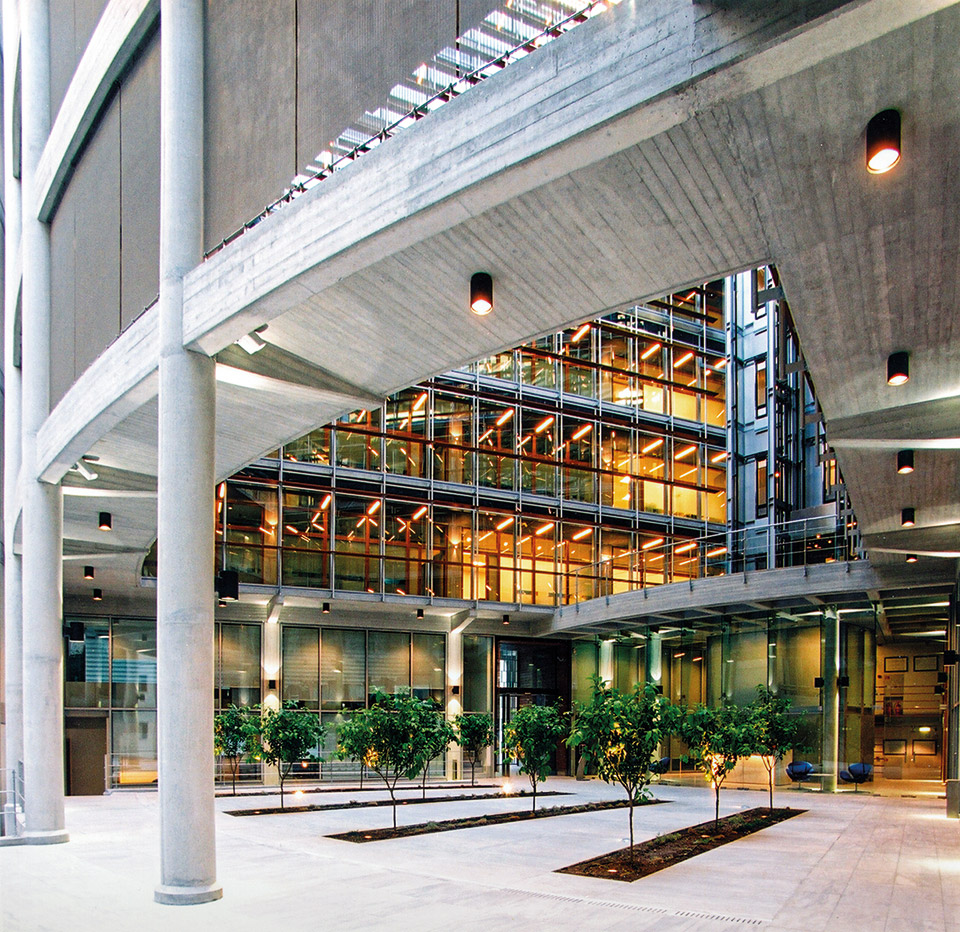 ΟΜΙΛΟΣ ΓΕΚ ΤΕΡΝΑ: Επενδύσεις 6,5 δισ. ευρώ σε καθαρή ενέργεια, παραχωρήσεις και υποδομές, δημιουργία 20.000 νέων θέσεων εργασίας-1