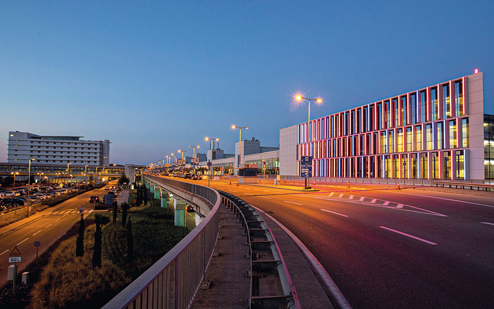 eurobank-χρηματοδοτώντας-το-νέο-παραγωγικό-μ-562238572