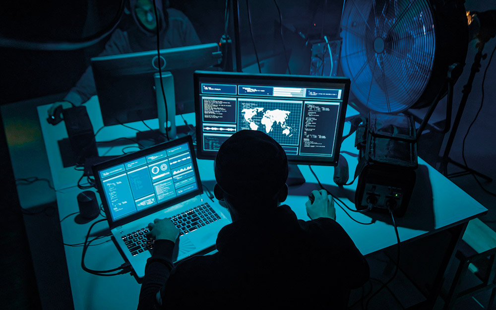 charlie-bell-οφείλουμε-να-είμαστε-πάντα-ένα-βήμ-562234540