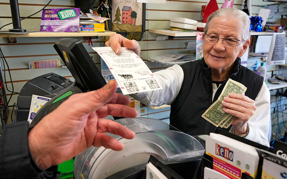 μπορεί-πράγματι-η-αμερικανική-οικονο-562223458