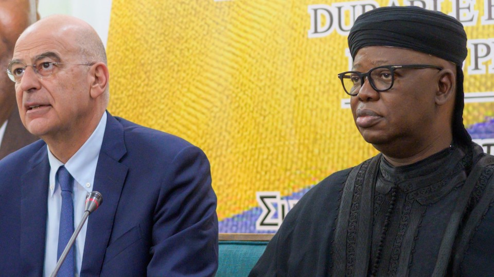 συλλυπητήρια-ν-δένδια-για-τον-θάνατο-τ-562239070