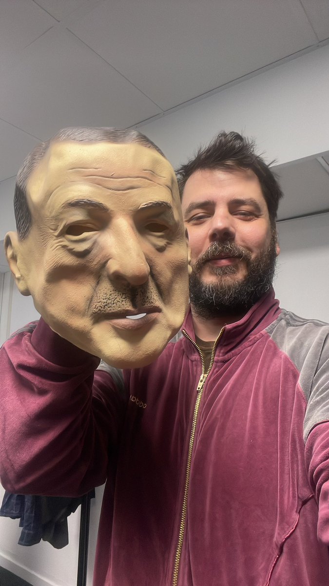 Σουηδία: Το φλεγόμενο Κοράνι, ο… πυρομανής και ο μεσάζων-3