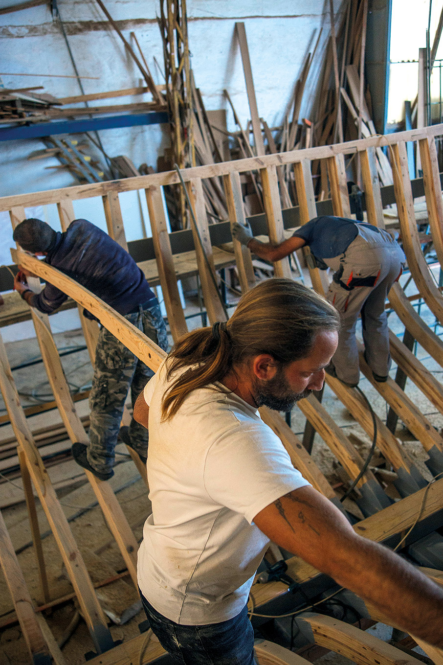 Στην Πάτμο κατασκευάζονται ακόμα παραδοσιακά καΐκια-2