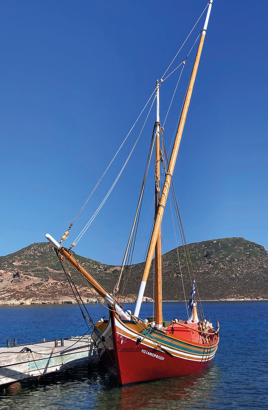 Στην Πάτμο κατασκευάζονται ακόμα παραδοσιακά καΐκια-4