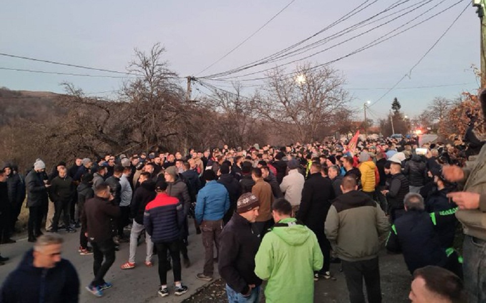 κοσσυφοπέδιο-διαδήλωση-διαμαρτυρία-562218715