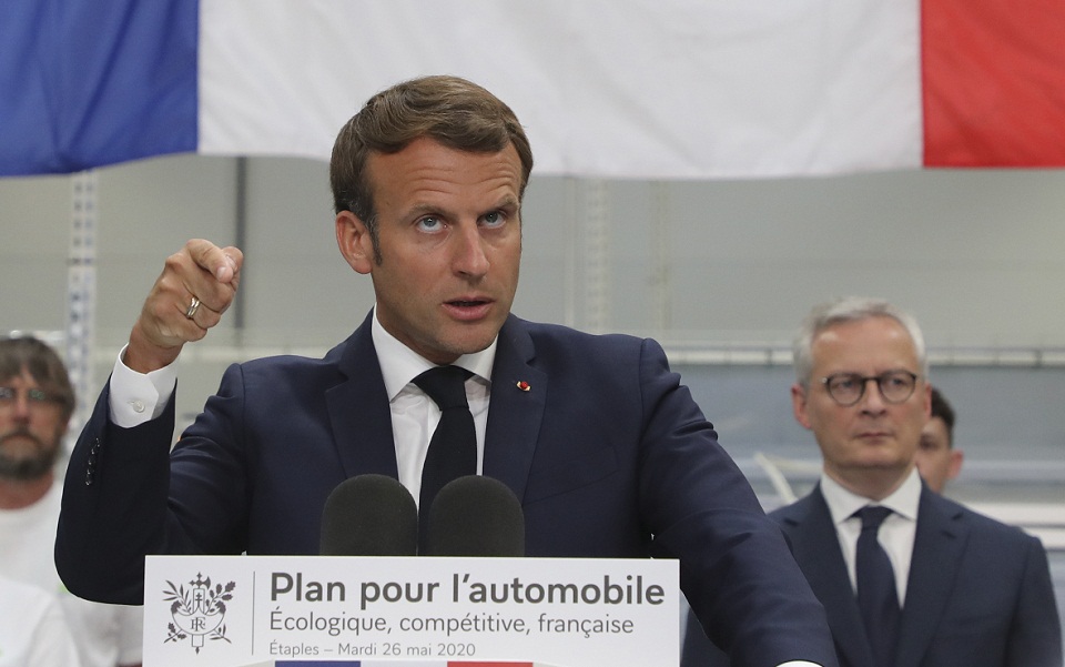 Γαλλία: Ο δελφίνος που θέλει να «επισκιάσει» τον Μακρόν-1