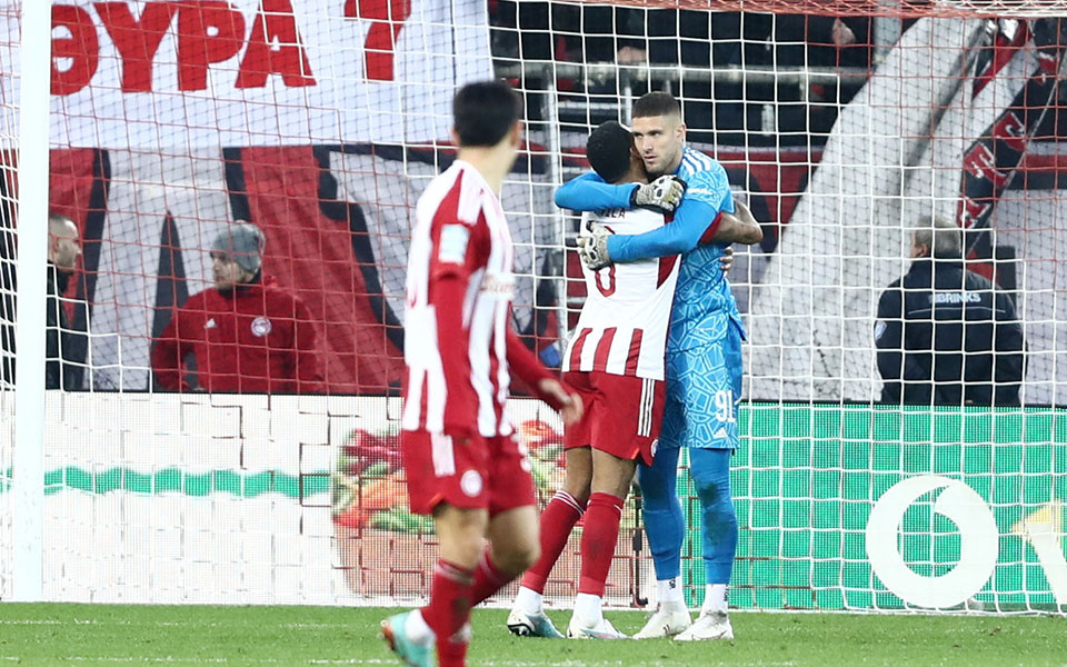 νίκη-με-ανατροπή-για-τον-ολυμπιακό-ε-562252969