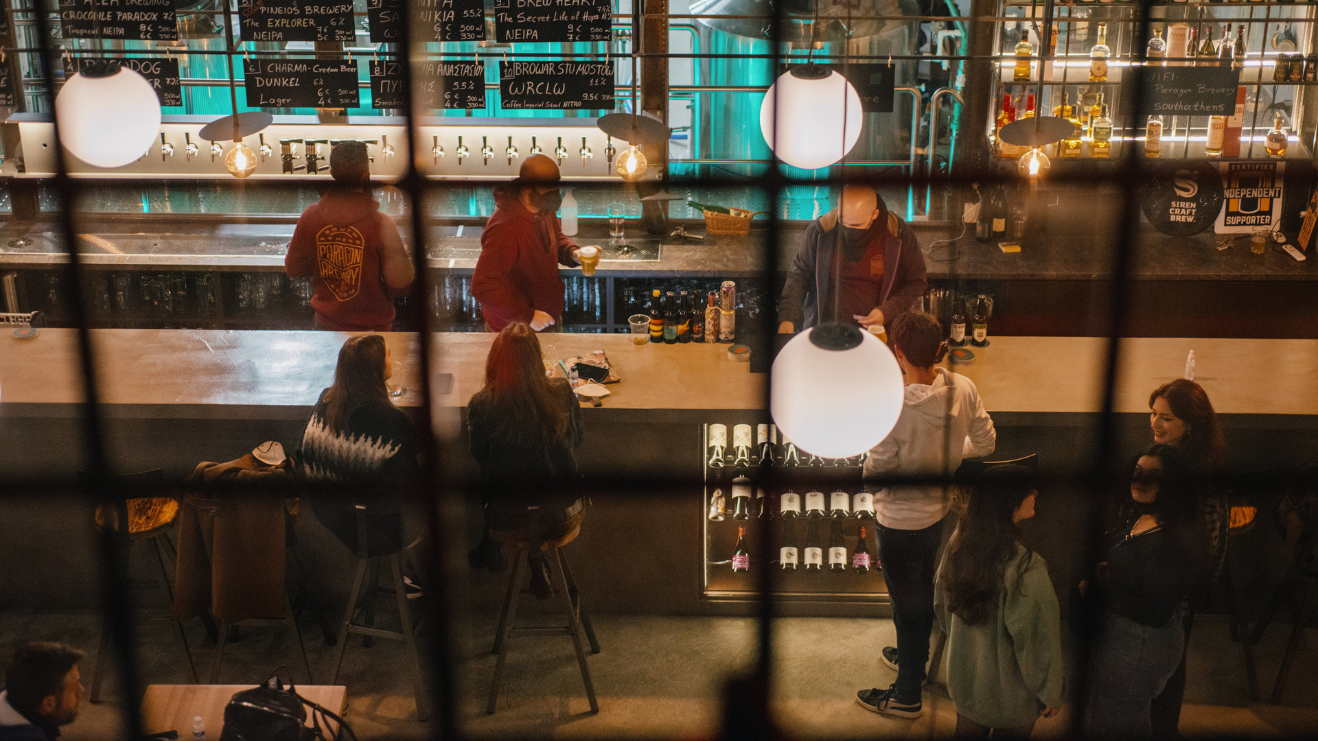 Τα στέκια της μπίρας: 10+1 μέρη για craft ζυθοποσία στην Αθήνα-1