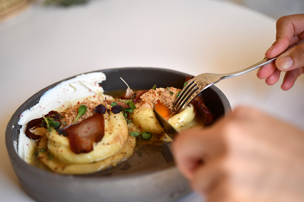 Πέτρα & Φως: Το Destination Hotel για όλες τις εποχές του χρόνου-3