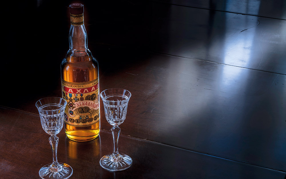 αποστάγματα-έκτης-γενιάς-από-την-οικο-562219207