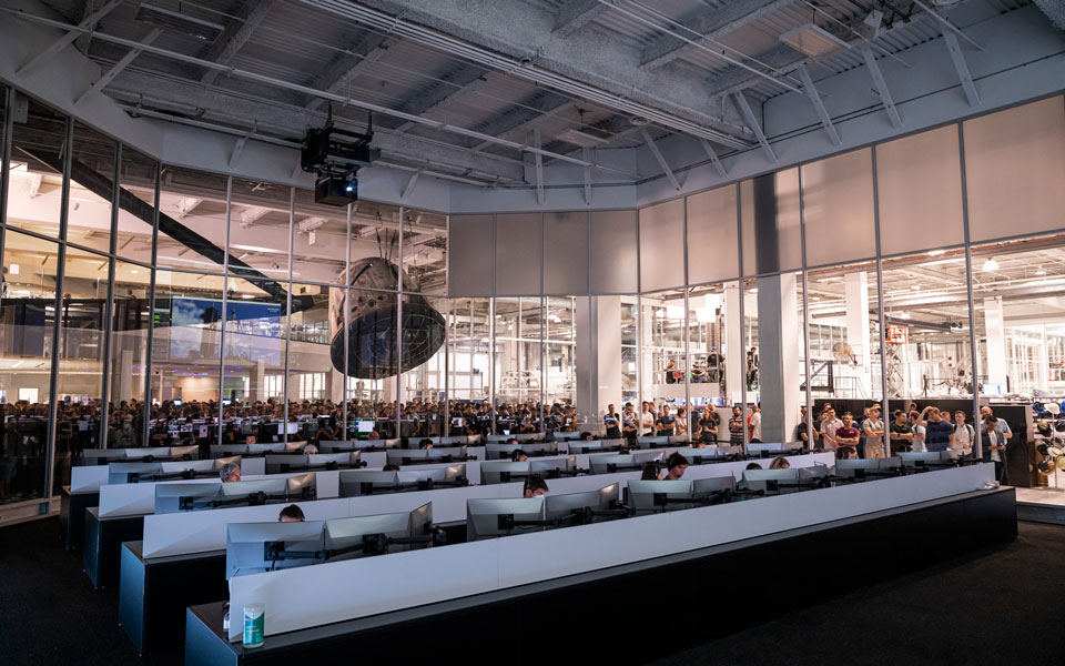 31-ώρες-στο-κέντρο-ελέγχου-της-spacex-562213891