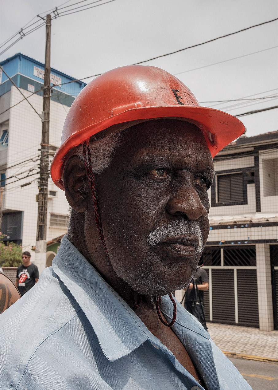 Πελέ: Μια ολόκληρη πόλη αποχαιρετά τον «Βασιλιά» της-3