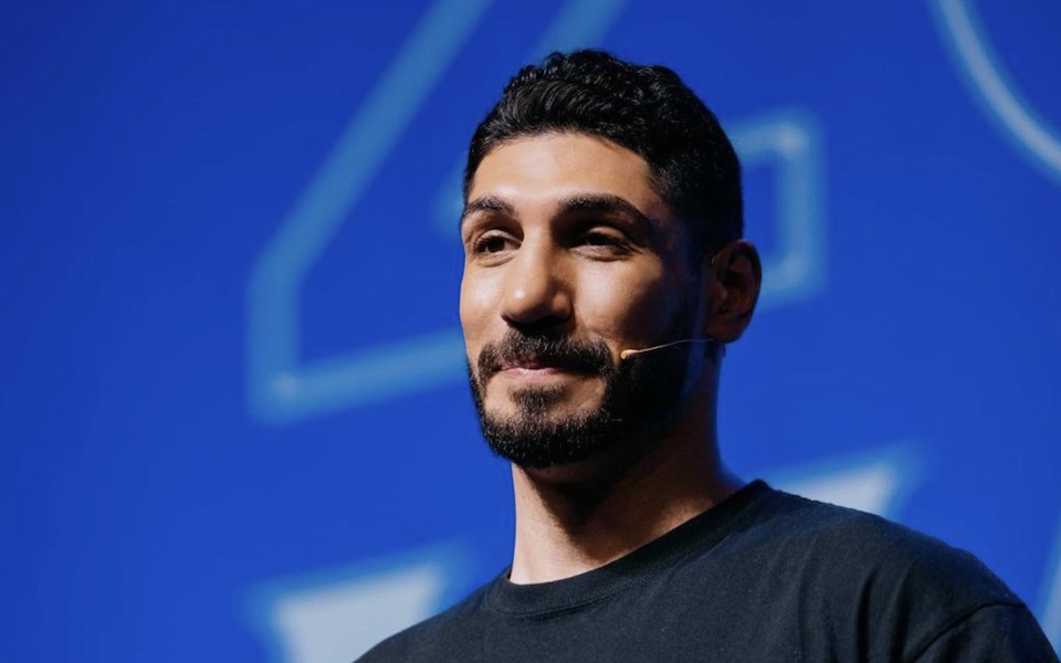 ενές-καντέρ-μετά-την-επικήρυξη-ήρθαν-ο-562231240